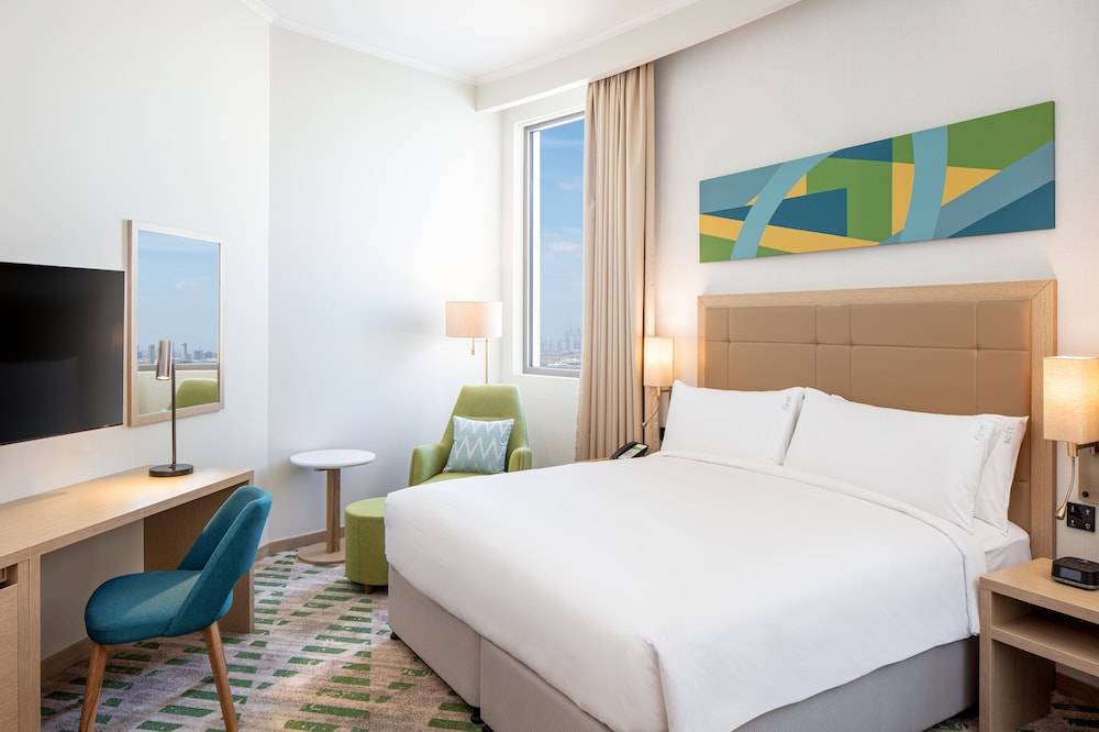 Holiday Inn & Suites DUBAI SCIENCE PARK by IHG 2