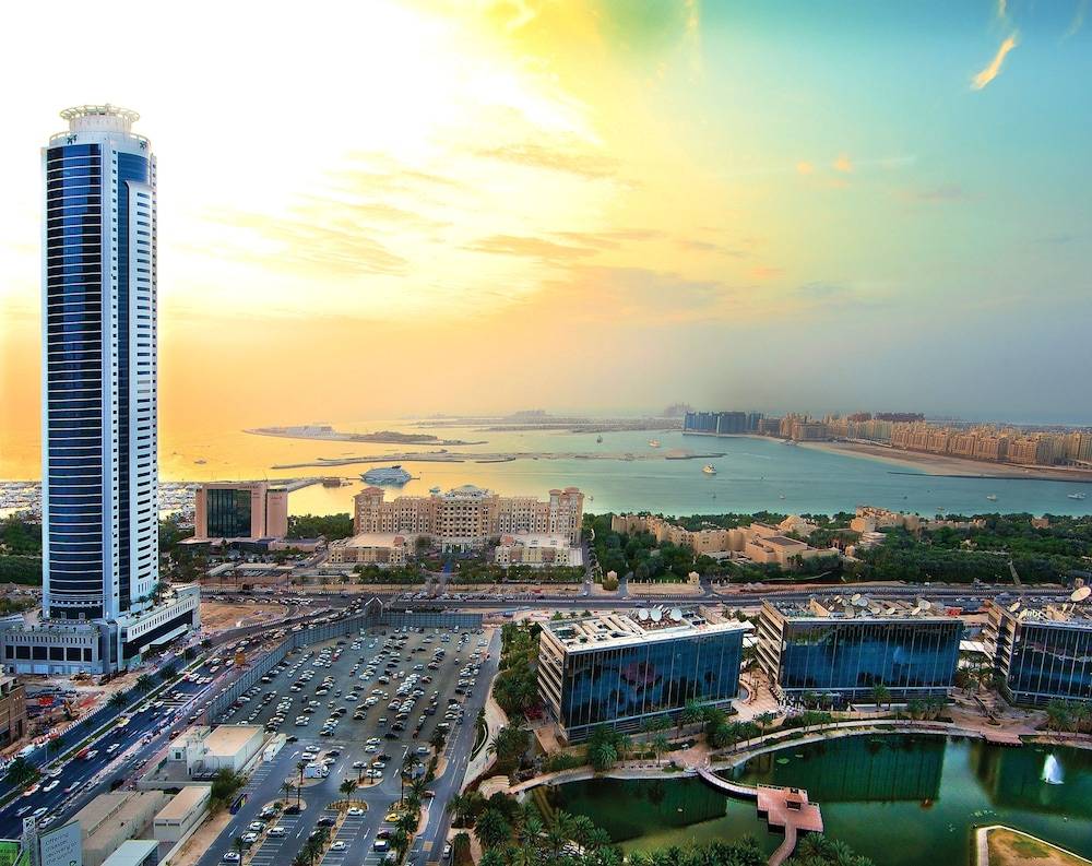 Tamani Marina Hotel & Apartments 1