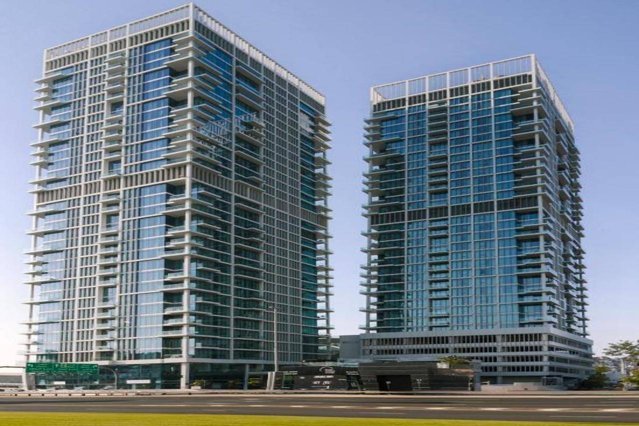 Sonder Downtown Towers 1