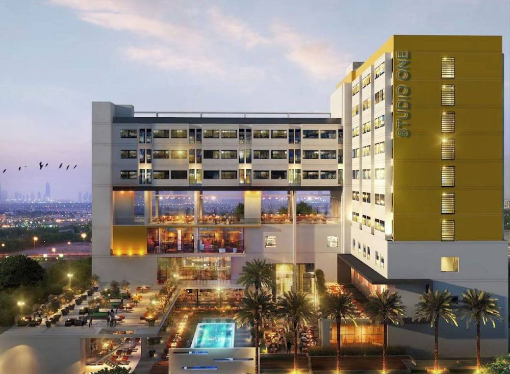 Studio One Hotel 1