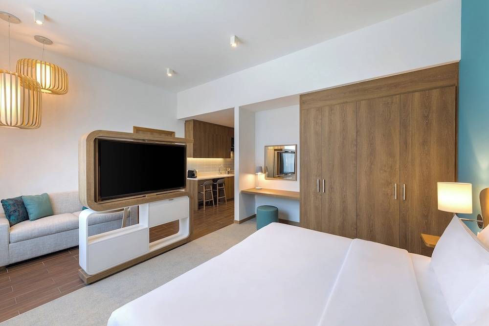 Element by Marriott Al Mina, Dubai 1