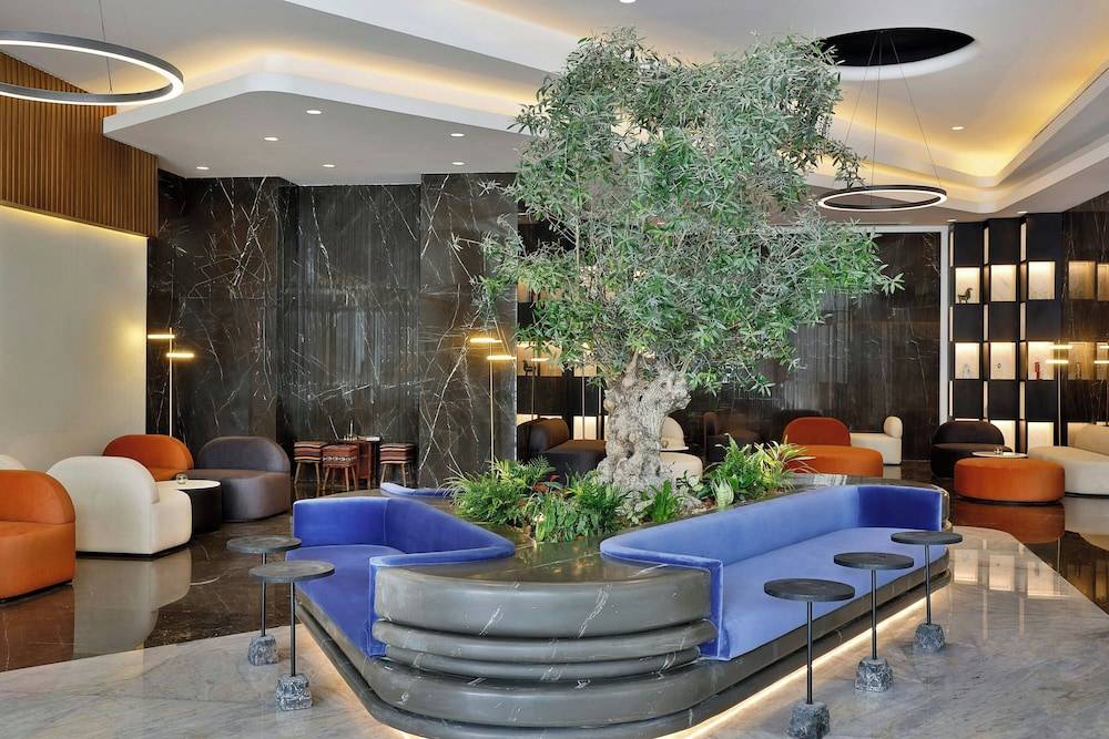Hotel Local Dubai, Jumeirah Village Triangle, Autograph Collection 2