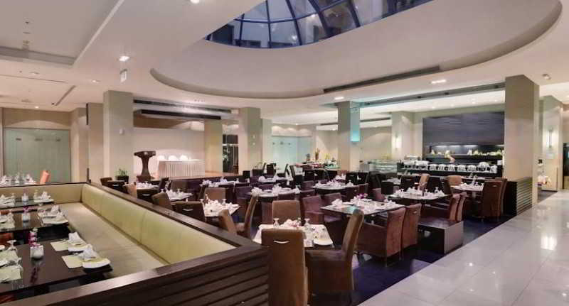 Lotus Grand Hotel Apartments 2