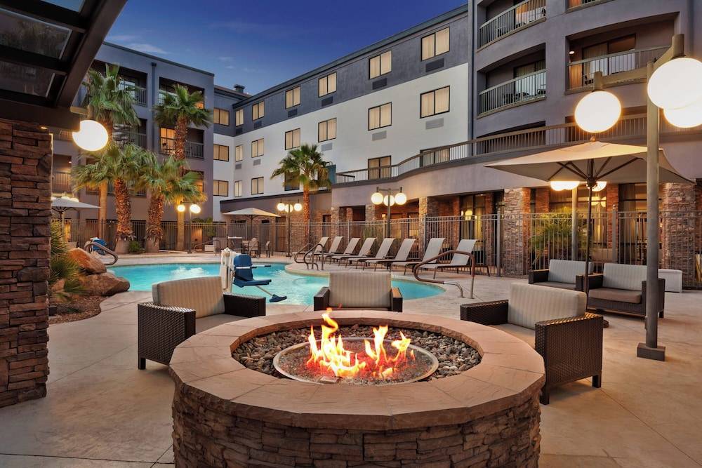 Courtyard By Marriott Las Vegas Stadium Area 1