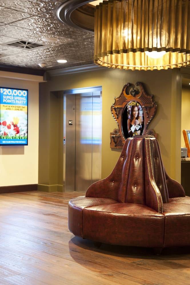 Golden Gate Casino Hotel 2