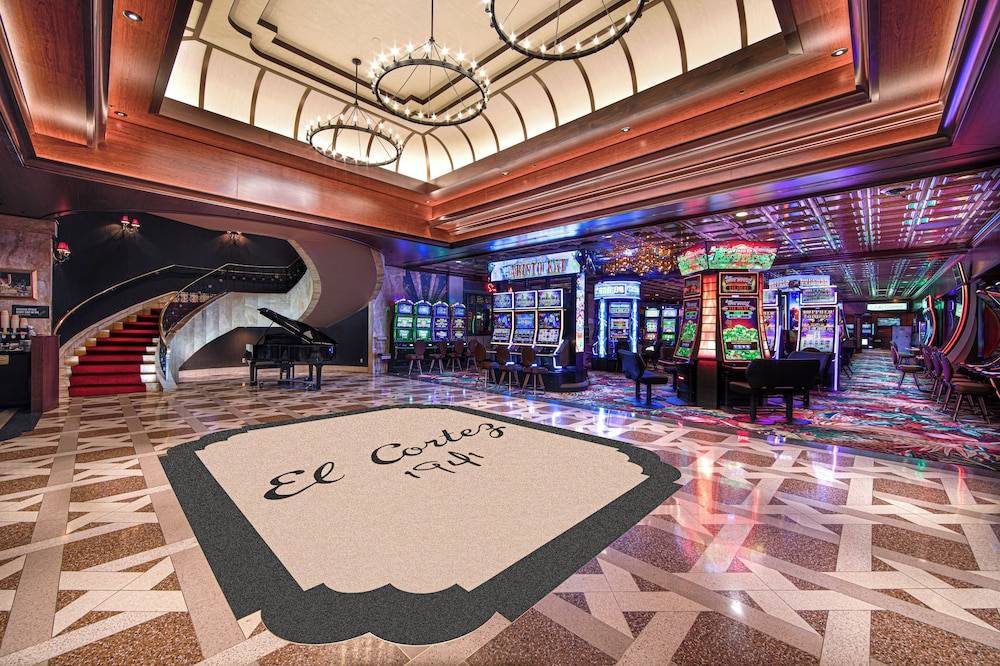 El Cortez Hotel & Casino - 21 and over only 2