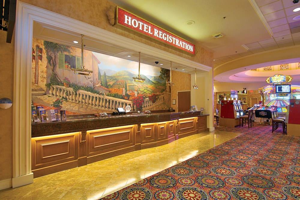 Suncoast Hotel and Casino 2