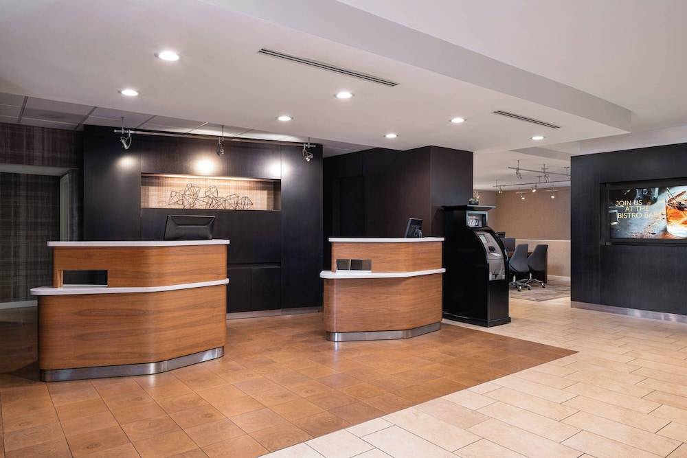 Courtyard by Marriott Las Vegas Convention Center 2
