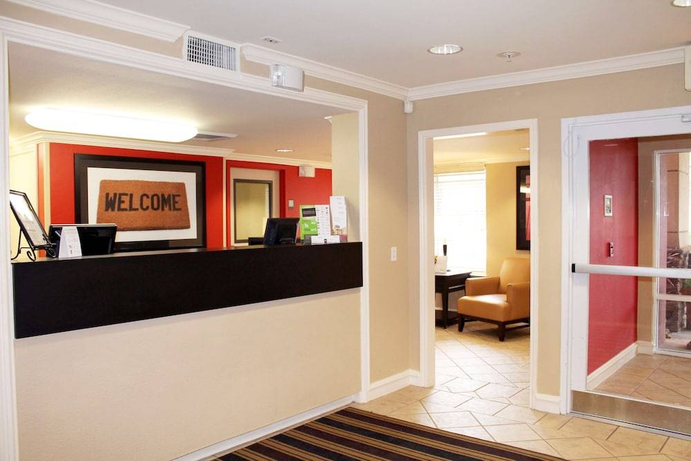MainStay Suites Las Vegas Convention Center 2
