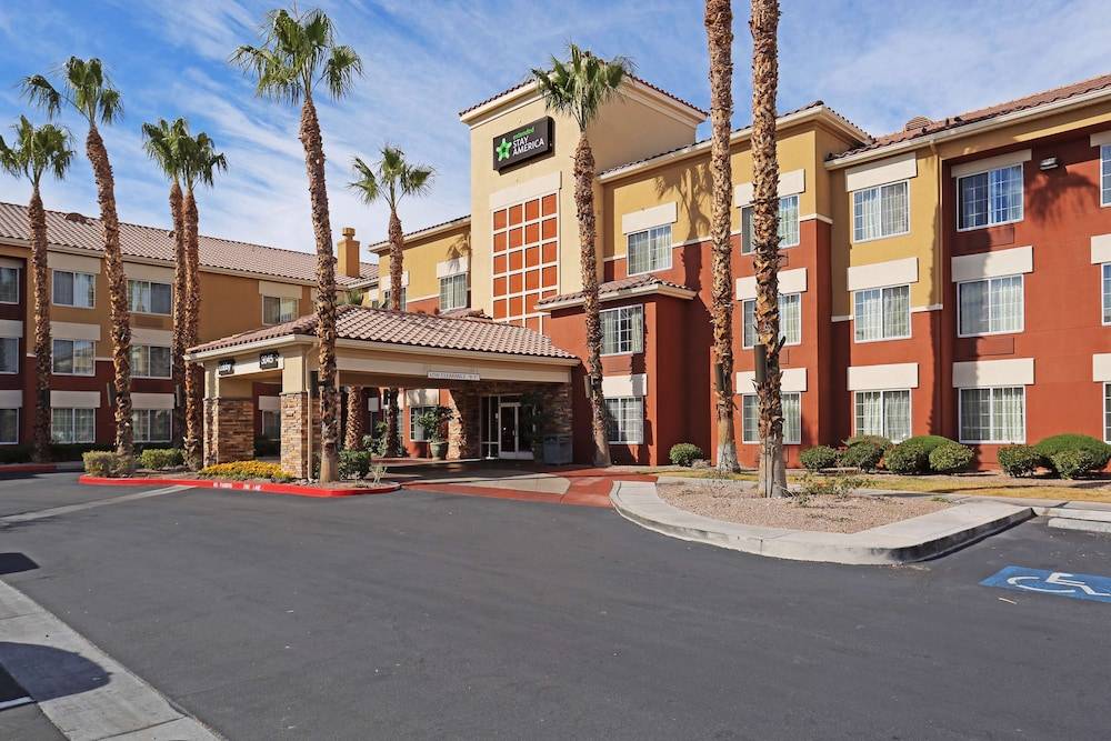 MainStay Suites Las Vegas Convention Center 1