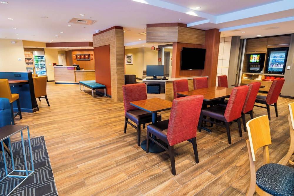 TownePlace Suites By Marriott Las Vegas Stadium District 2