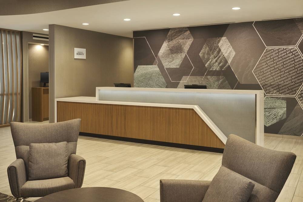 SpringHill Suites by Marriott Las Vegas Airport 2