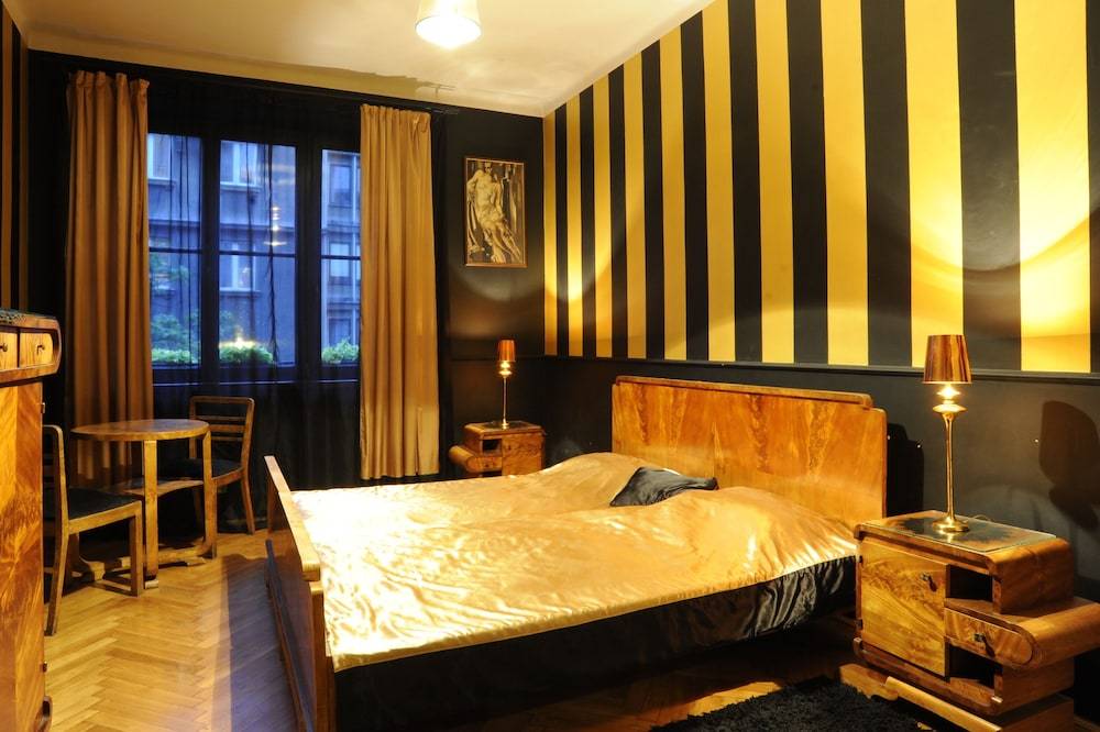 Hostel Deco 1