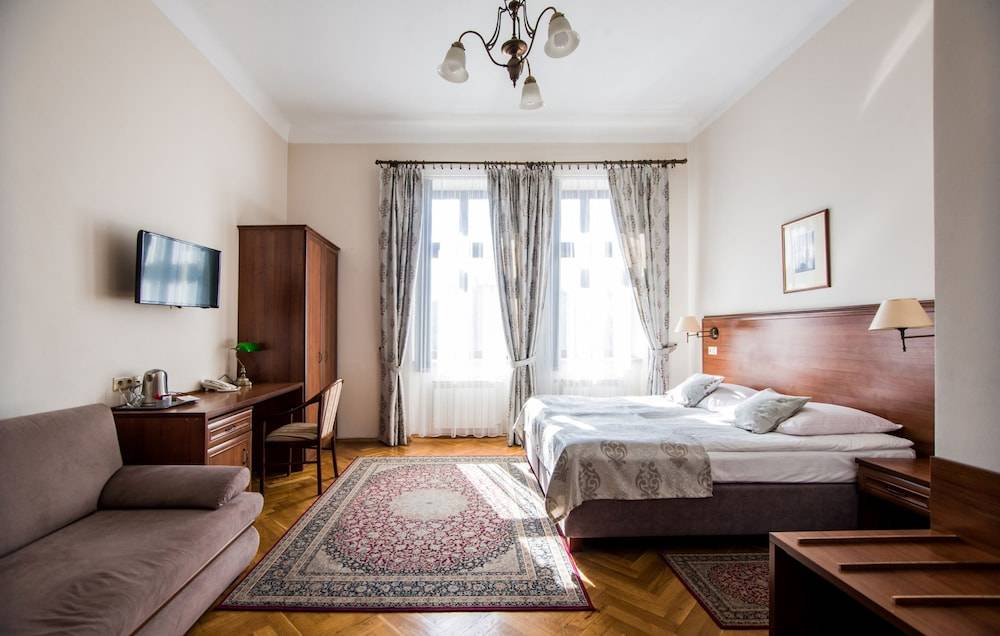 Aparthotel Basztowa 1