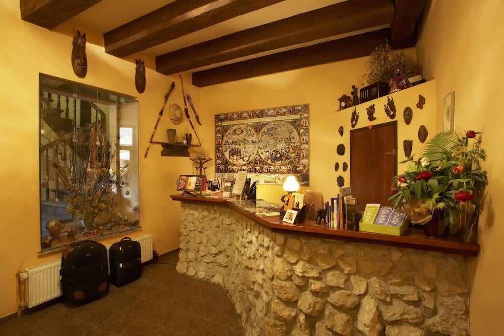 Globtroter Guest House 2