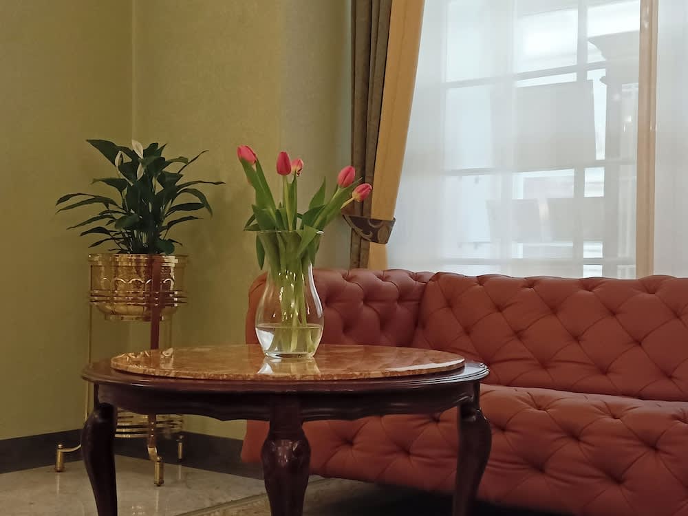 Grand Hotel 2