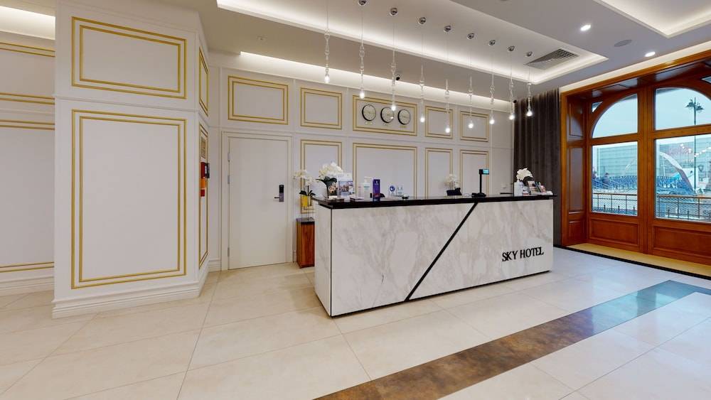 Sky Hotel Kraków 1