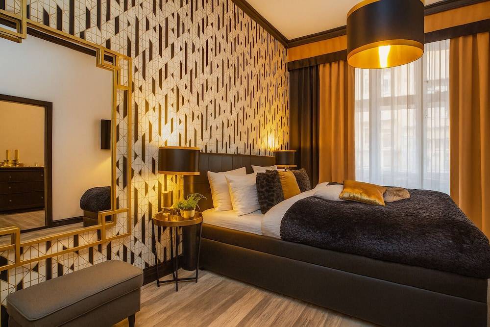 Golden Prague Rooms 1