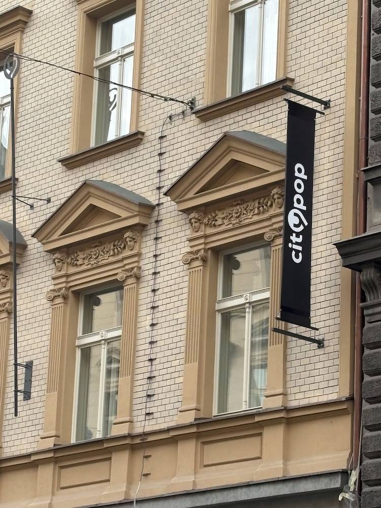 City Pop Prague Aparthotel 1