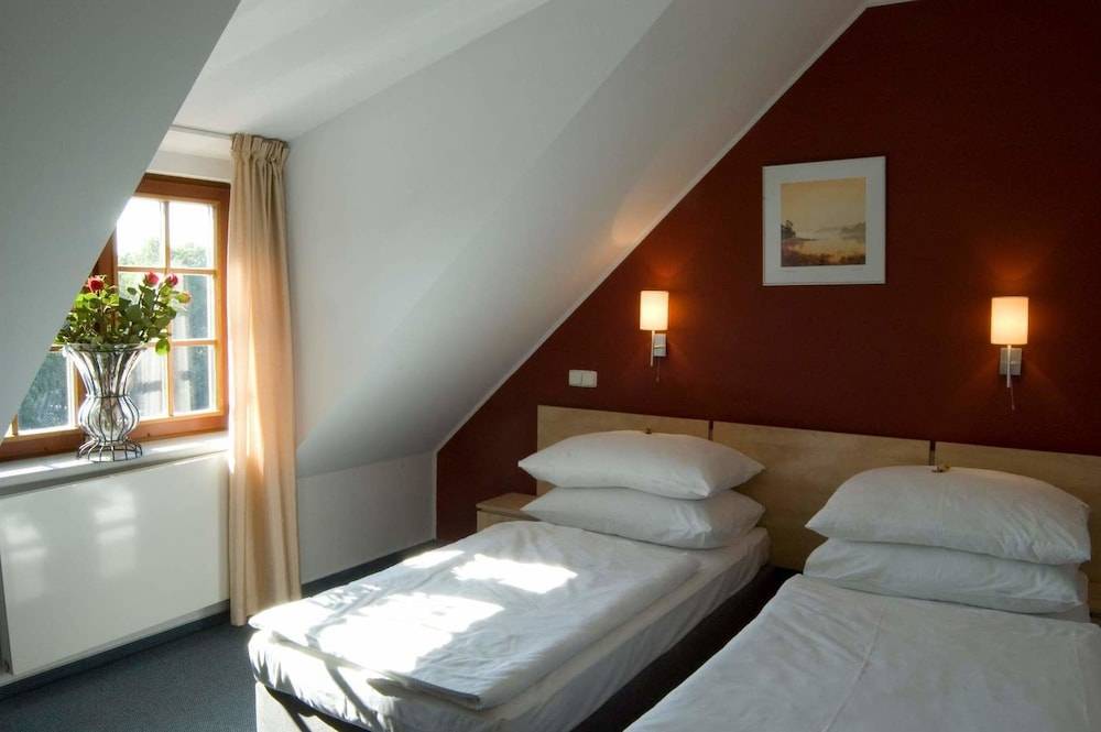 Hotel Chvalská Tvrz 2