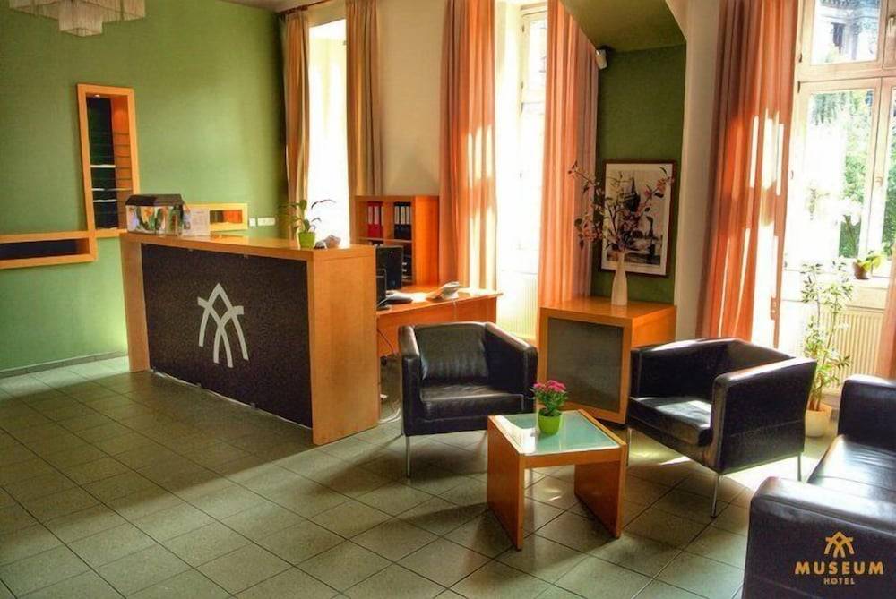 Hotel Museum 1