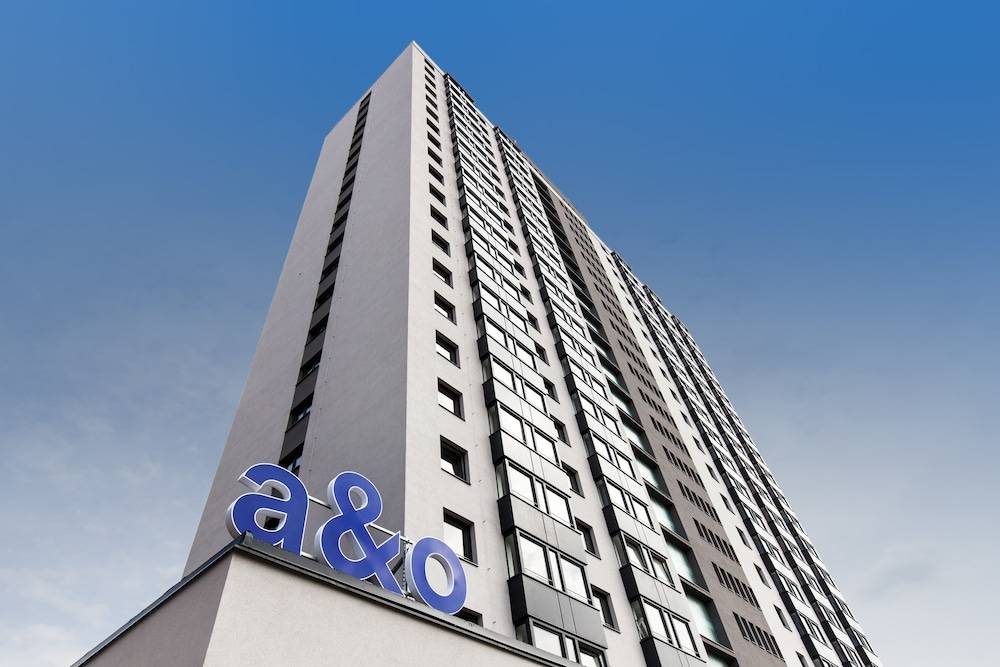 a&o Prague Rhea 1