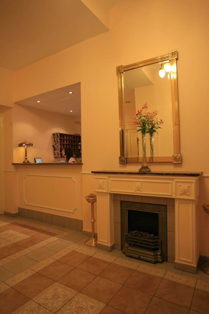 Anna Hotel 2