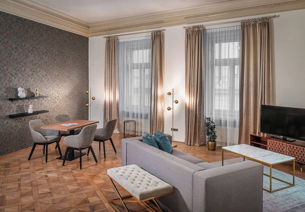 Golden Angel Suites by Adrez 1