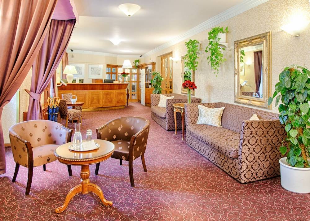 Hotel Hoffmeister 2
