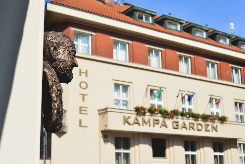 Pytloun Kampa Garden Hotel Prague 1