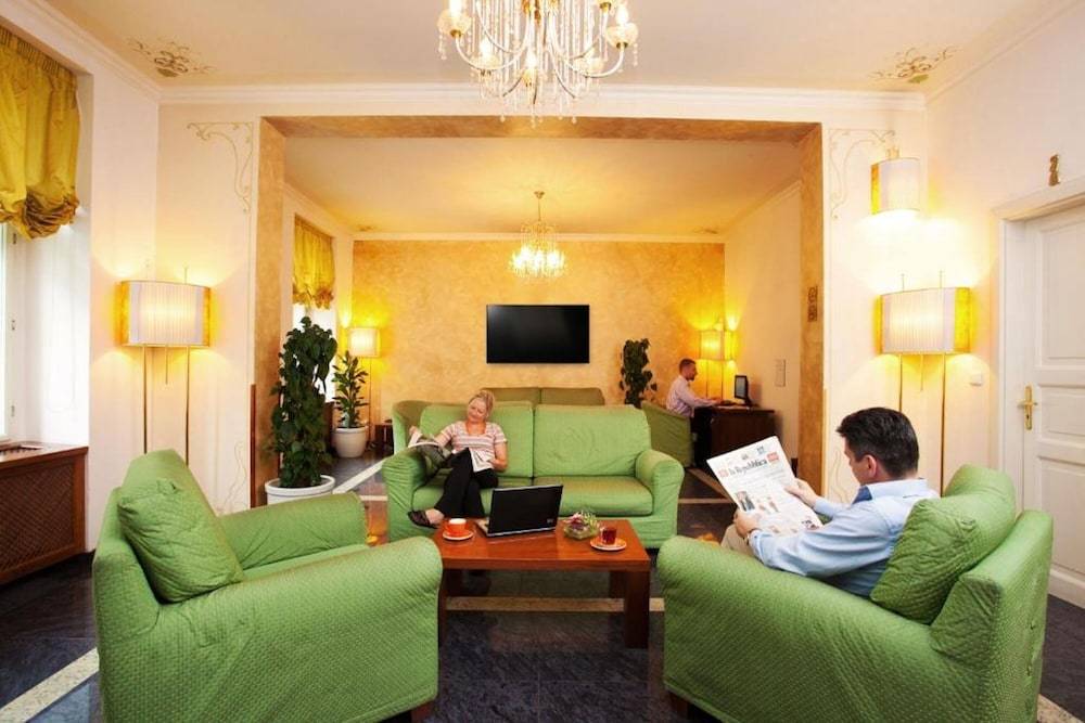 Louis Leger - Czech Leading Hotels 2