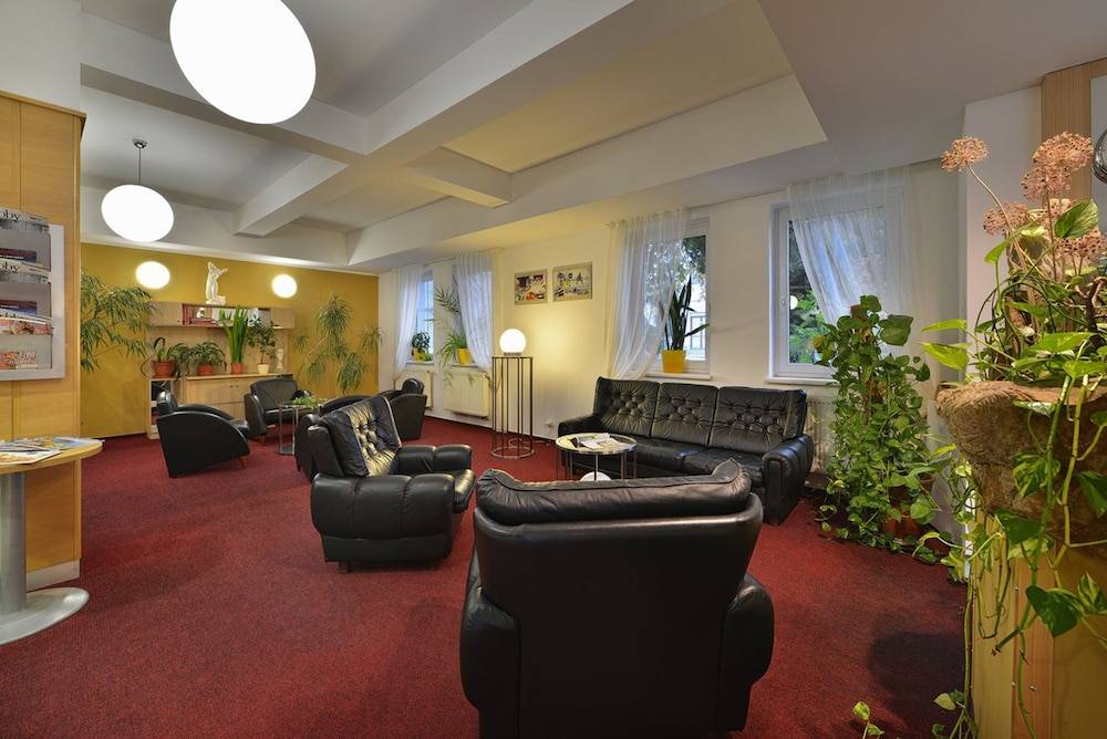 EA Hotel Populus 2