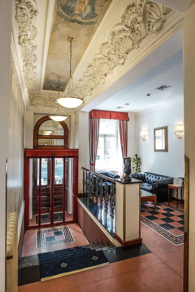 Hotel Tivoli Prague 2