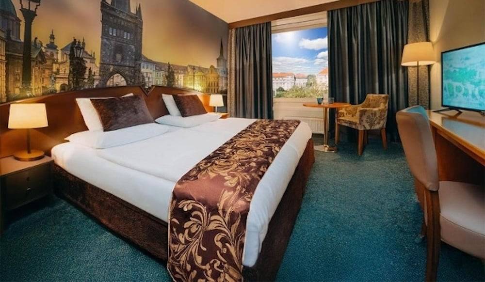 Plaza Boutique Hotel - Czech Leading Hotels 1