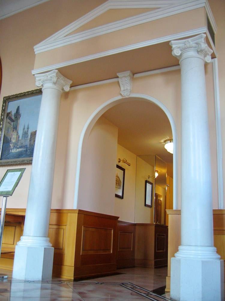 Hotel Opera 2
