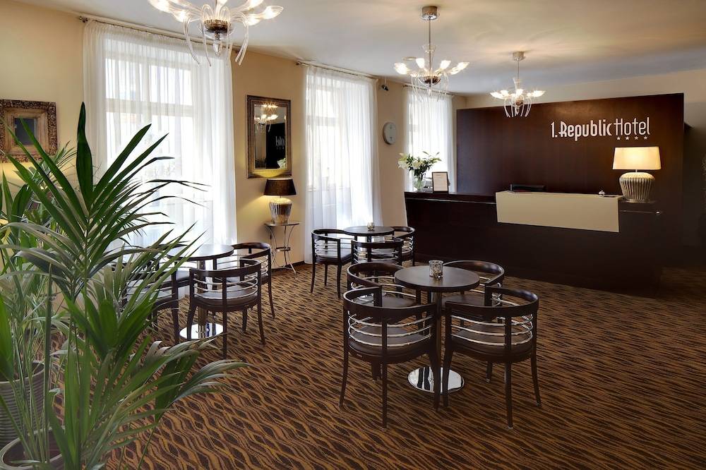 1.Republic Hotel 2