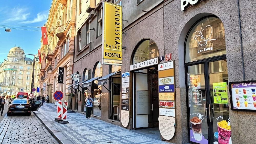 A Plus Hostel - Centrum 1