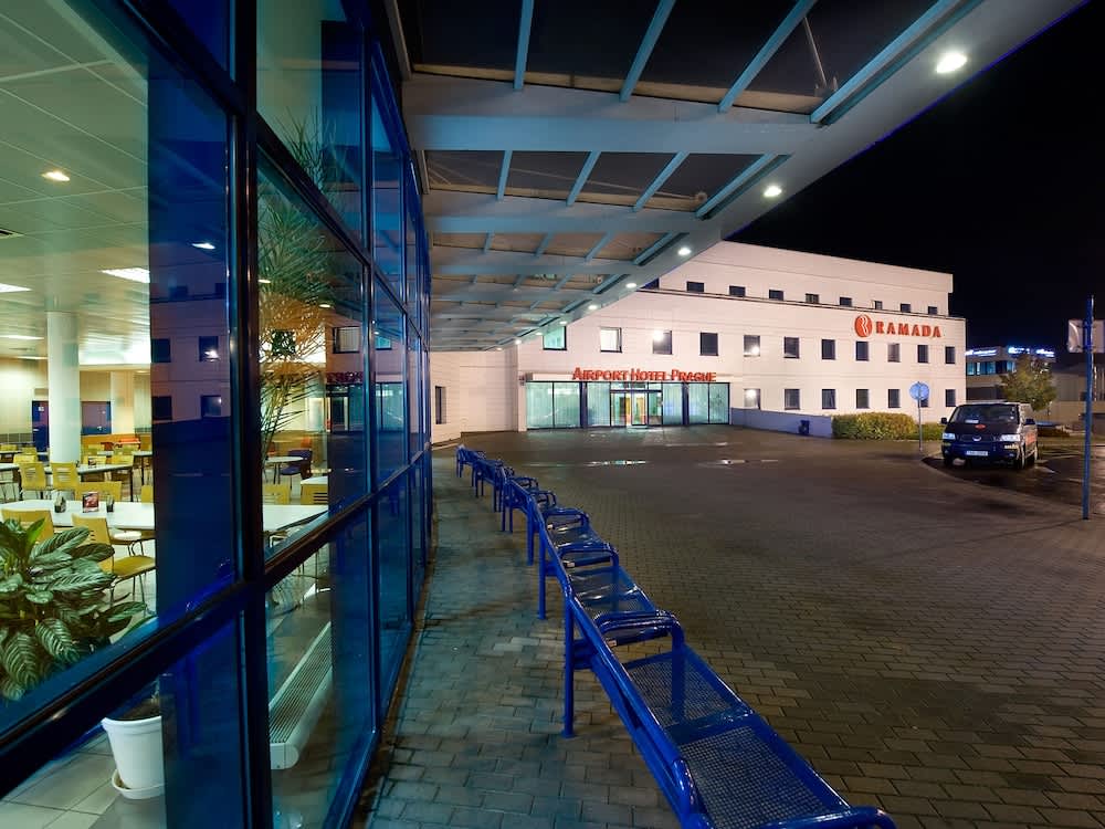 Ramada by Wyndham Airport Prague 1