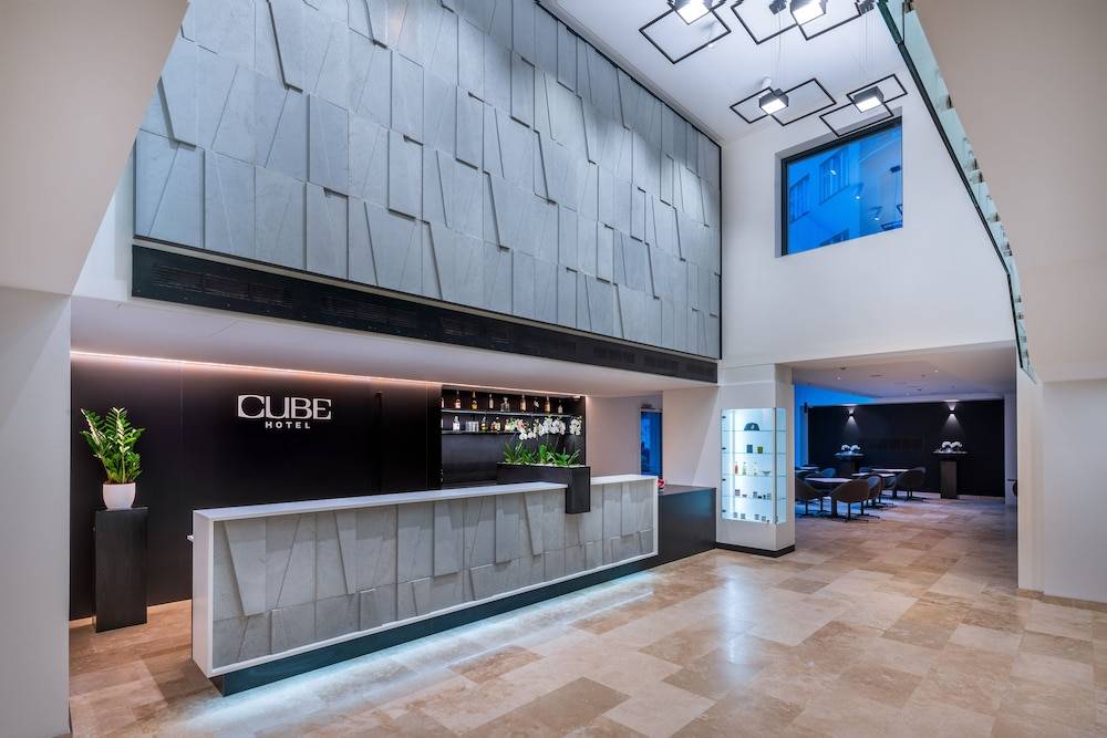Hotel CUBE Prague 1