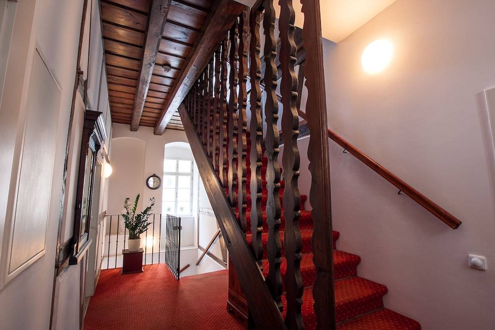 Tyn Yard Residence 2