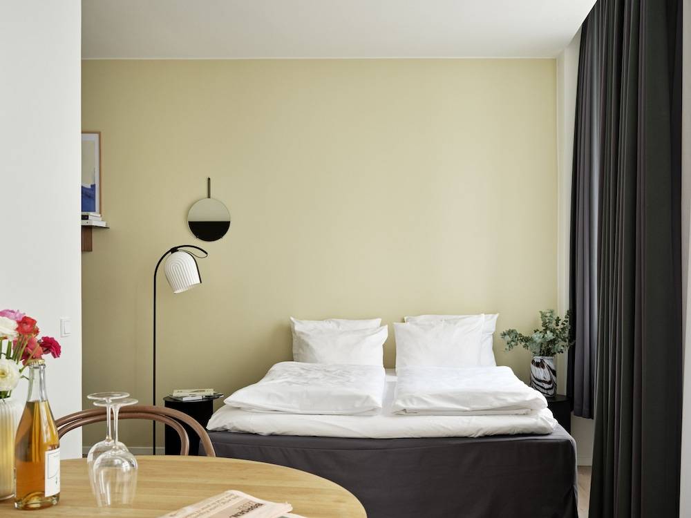 Apēron Apartment Hotel 2