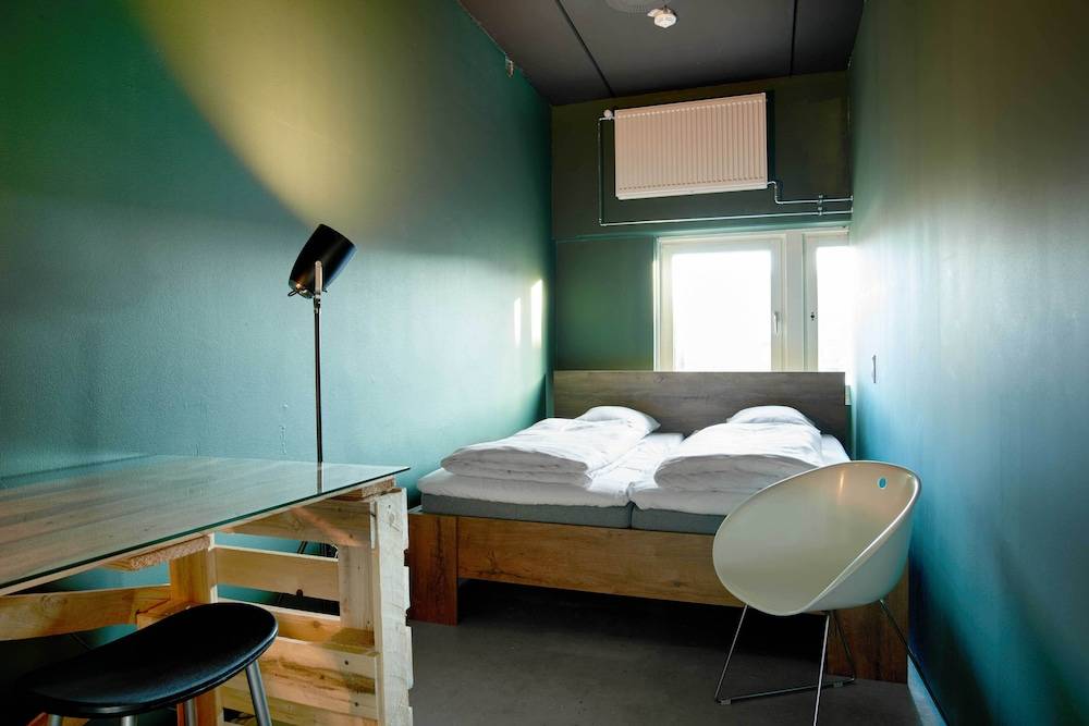 Urban Camper Hostel & Bar 2