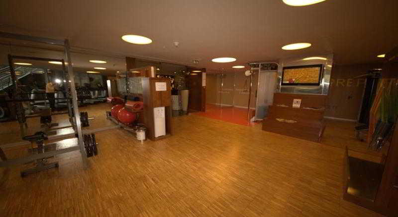 Atakoy Marina Hotel 1