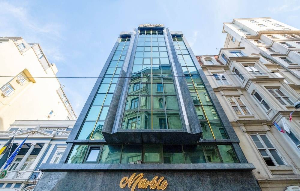 Marble Hotel 1