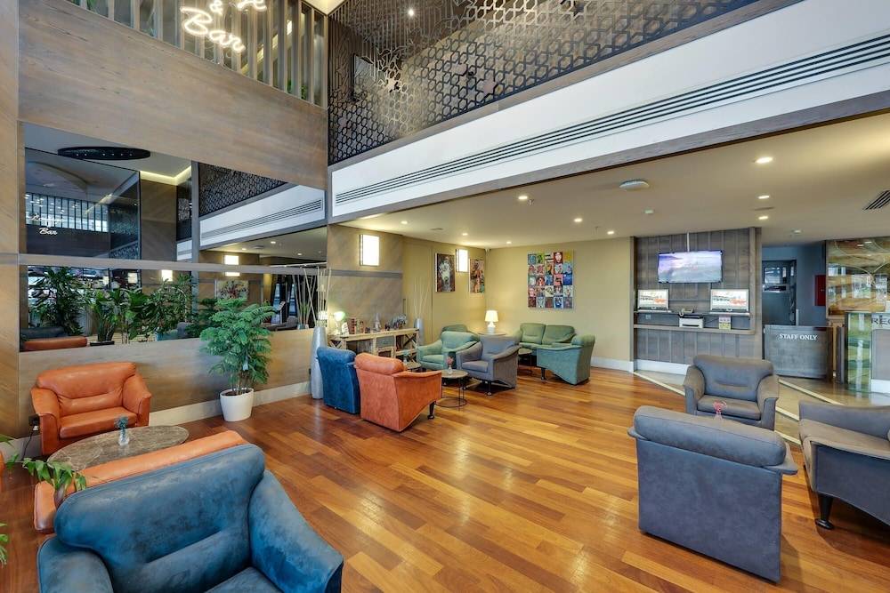 Ramada by Wyndham Istanbul Old City 2