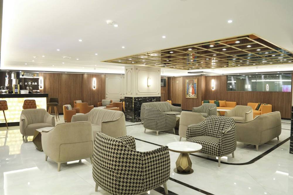 Martinenz Hotel Old City 2