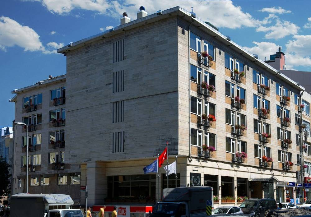 Hotel Buyuk Keban 1