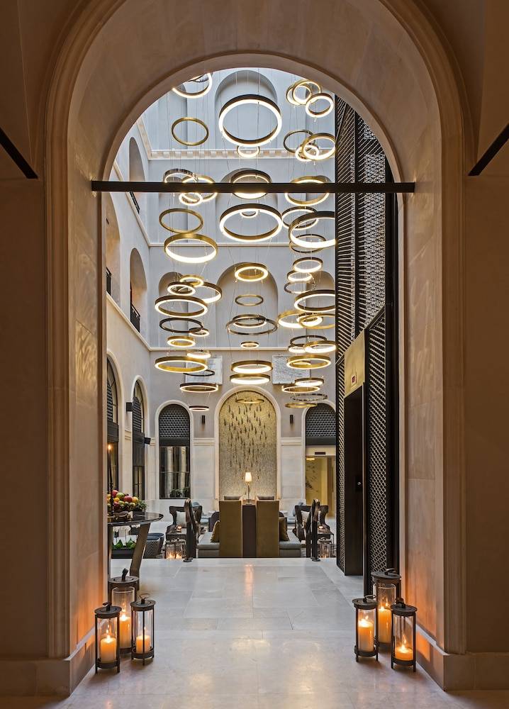 10 Karakoy 1