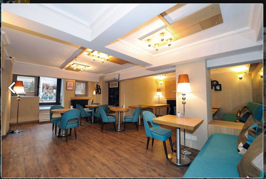 Collage Pera Hotel 1