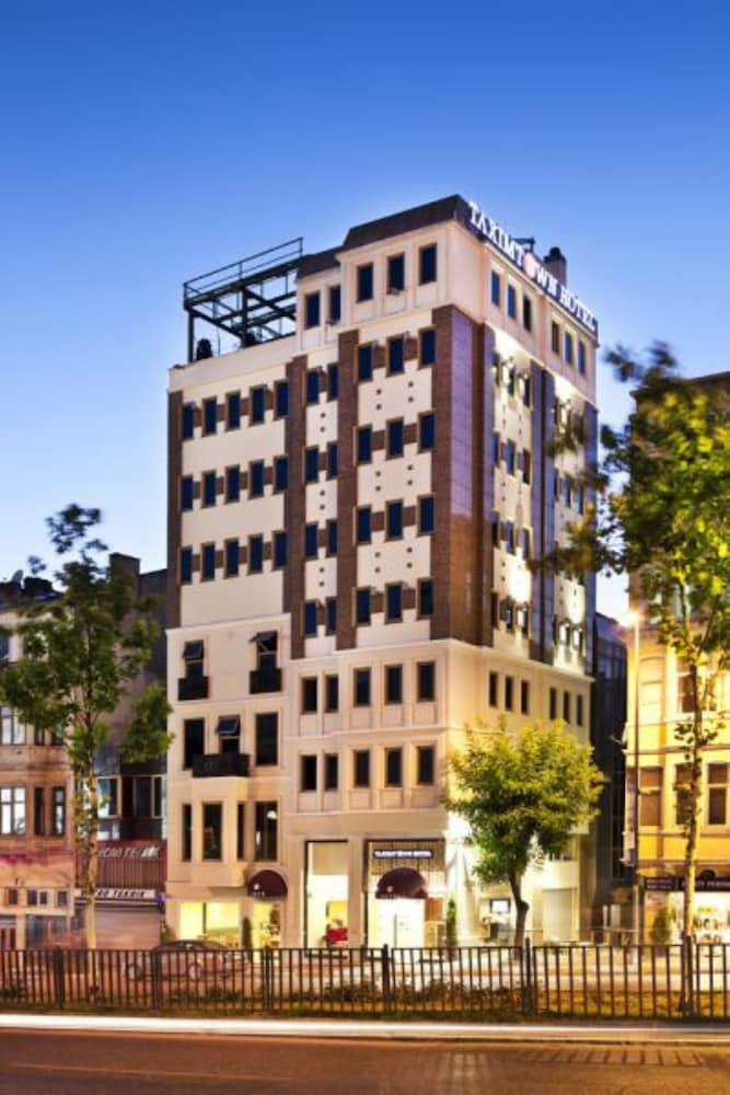 Taximtown Hotel 1
